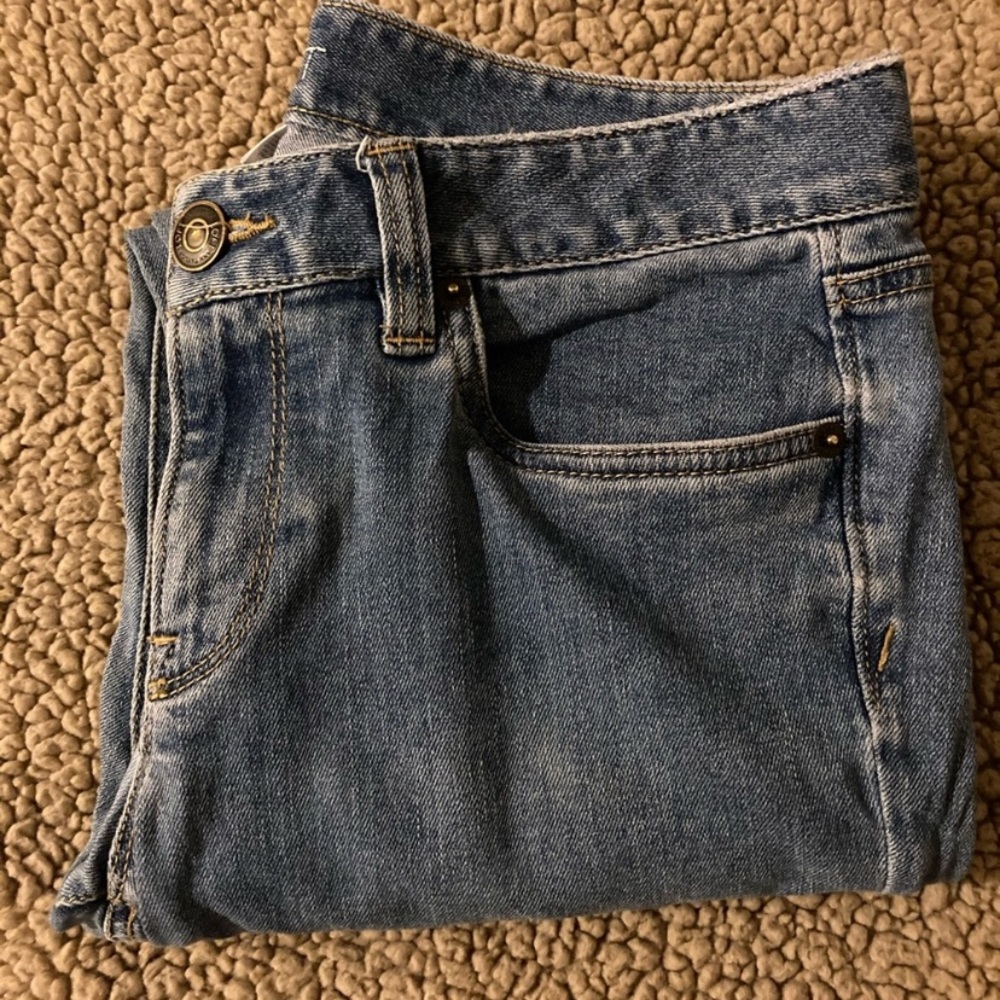 🔴3/$10 LOFT modern slim jeans